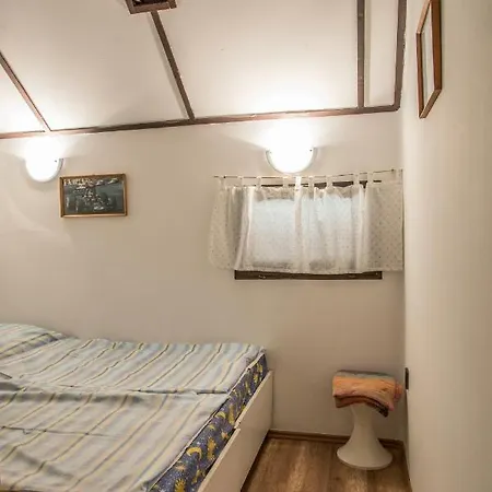 Aranysellő * Abádszalók